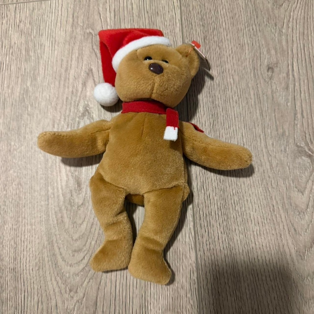 Ty Beanie Babies 1997 Holiday Teddy Bear Style 4200 Retired PVC Pellets w/ Tags